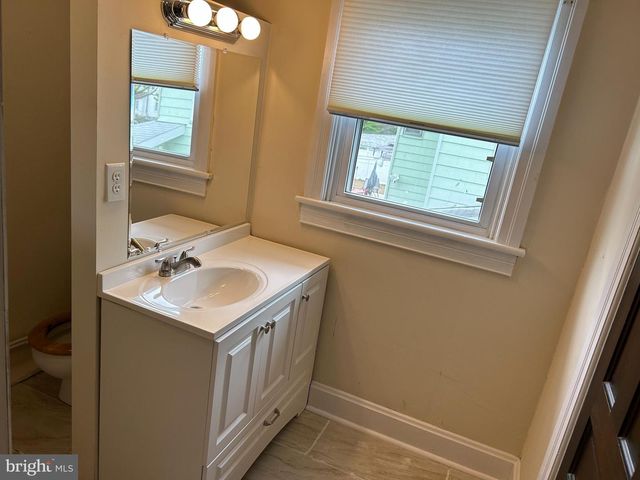 17822 SHERMAN AVE, Hagerstown, MD 21740