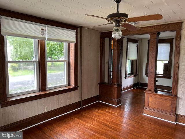 17822 SHERMAN AVE, Hagerstown, MD 21740