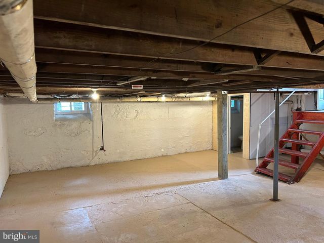 17822 SHERMAN AVE, Hagerstown, MD 21740