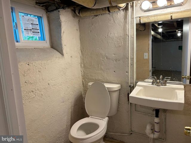 17822 SHERMAN AVE, Hagerstown, MD 21740