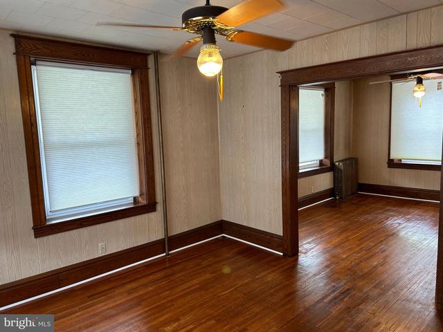 17822 SHERMAN AVE, Hagerstown, MD 21740