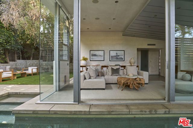 2502 7th Street, Santa Monica, CA 90405