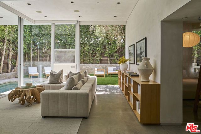 2502 7th Street, Santa Monica, CA 90405