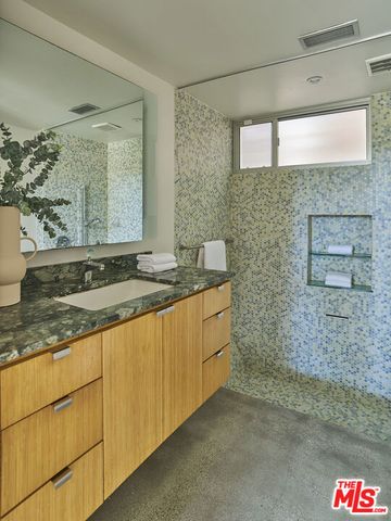 2502 7th Street, Santa Monica, CA 90405