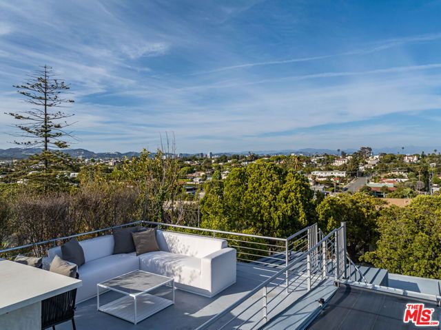 2502 7th Street, Santa Monica, CA 90405
