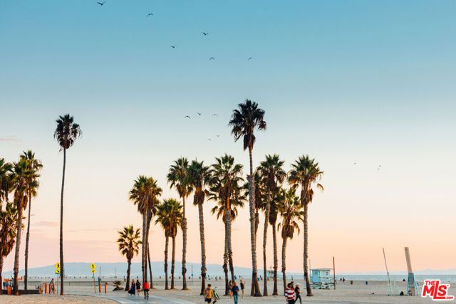 2502 7th Street, Santa Monica, CA 90405