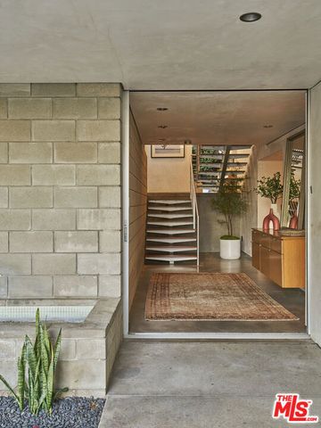 2502 7th Street, Santa Monica, CA 90405