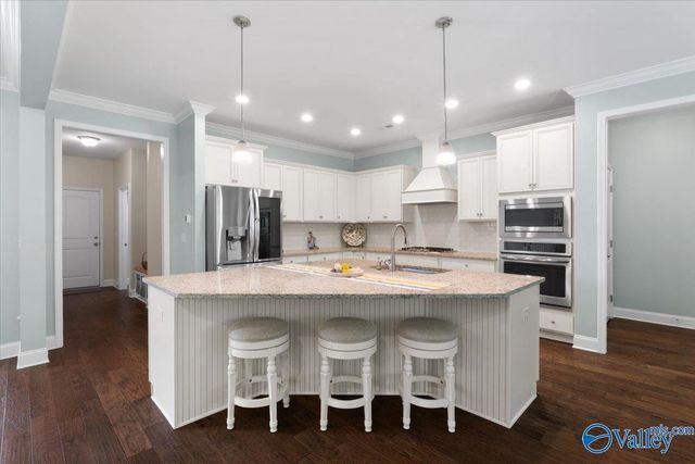 7028 Regency Lane, Gurley, AL 35748