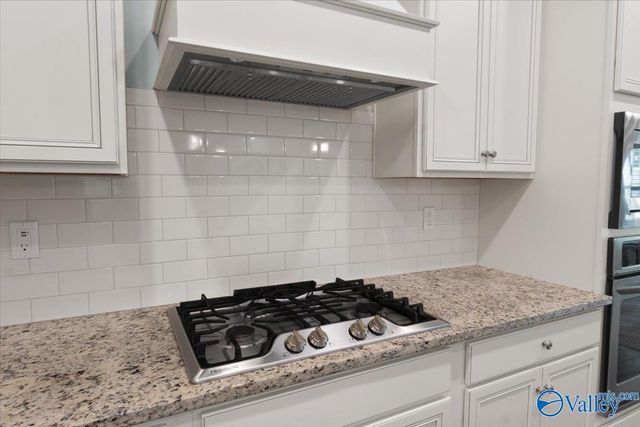 7028 Regency Lane, Gurley, AL 35748