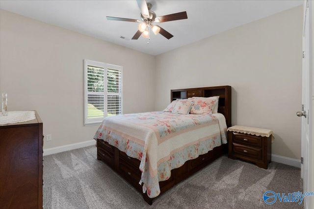 7028 Regency Lane, Gurley, AL 35748