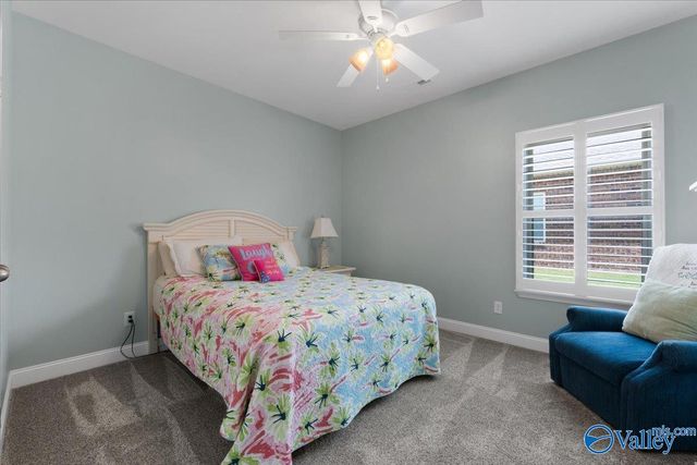 7028 Regency Lane, Gurley, AL 35748