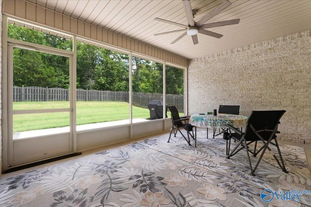 7028 Regency Lane, Gurley, AL 35748