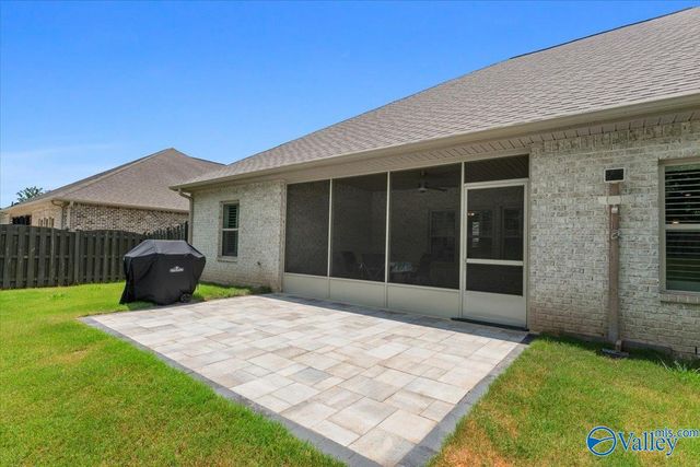 7028 Regency Lane, Gurley, AL 35748