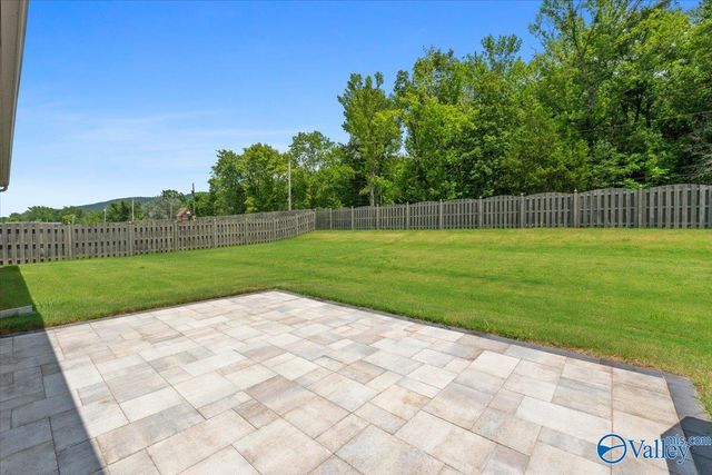 7028 Regency Lane, Gurley, AL 35748