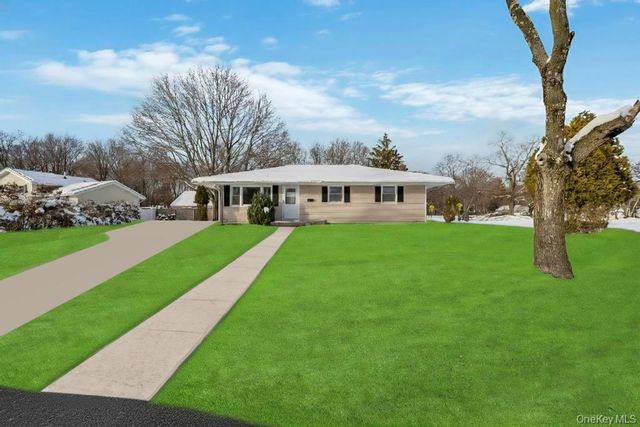 3 Radburn Lane, Port Jefferson Station, NY 11776