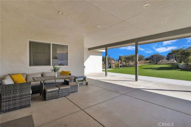 9177 Taylor Way, Phelan, CA 92371