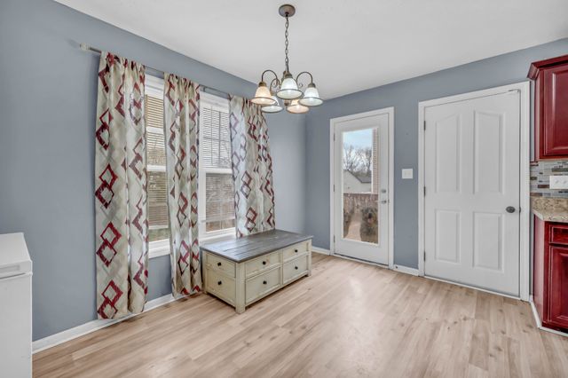 3723 Suiter Rd, Clarksville, TN 37040