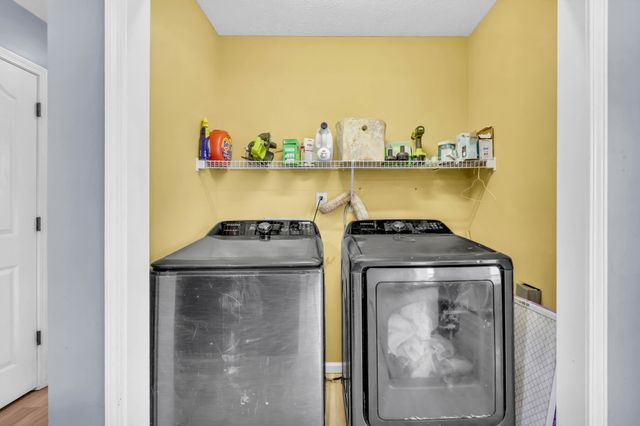 3723 Suiter Rd, Clarksville, TN 37040