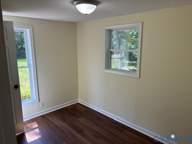 420 Rolling Path Rd, Louisa, VA 23093
