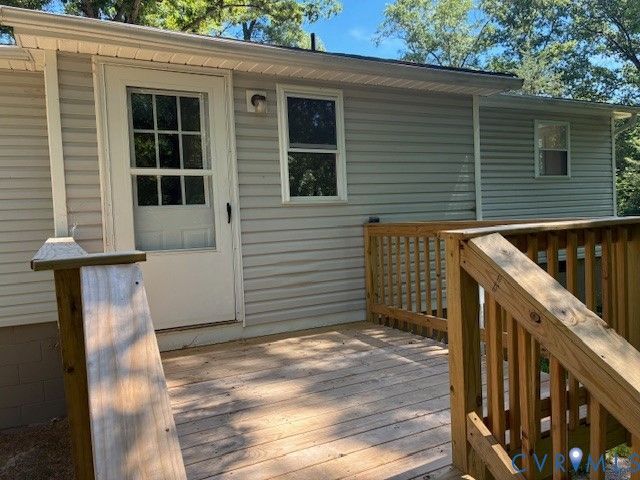 420 Rolling Path Rd, Louisa, VA 23093