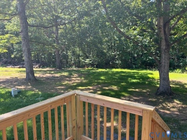 420 Rolling Path Rd, Louisa, VA 23093