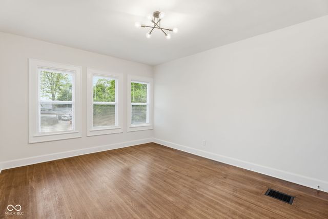 561 E 37th Street, Indianapolis, IN 46205