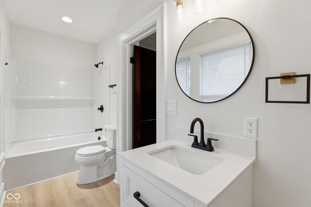 561 E 37th Street, Indianapolis, IN 46205