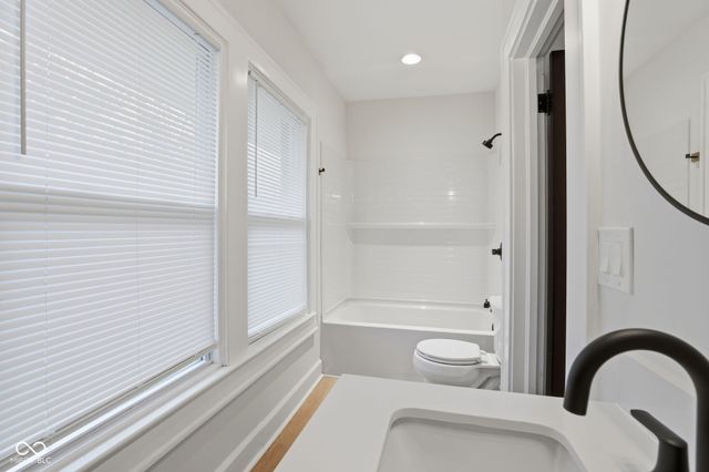 561 E 37th Street, Indianapolis, IN 46205