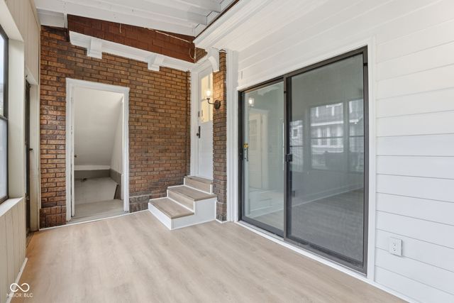 561 E 37th Street, Indianapolis, IN 46205