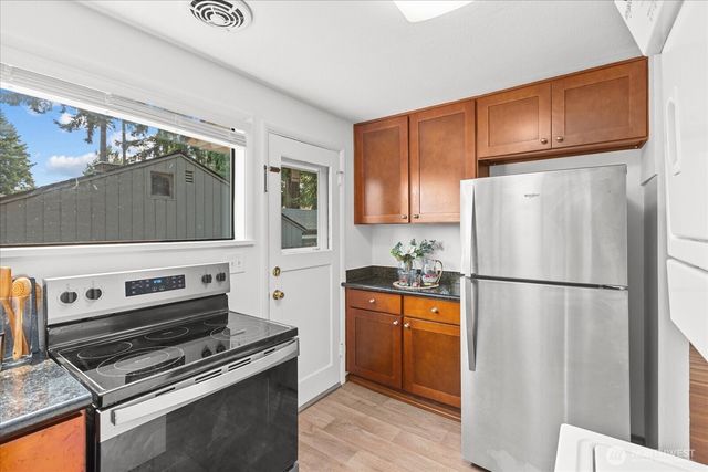 1509 NE 190th Street, Shoreline, WA 98155