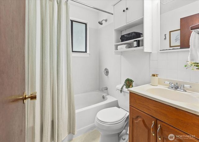 1509 NE 190th Street, Shoreline, WA 98155