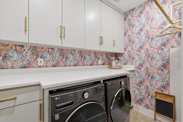 709 Woodbine Avenue, Dallas, TX 75203