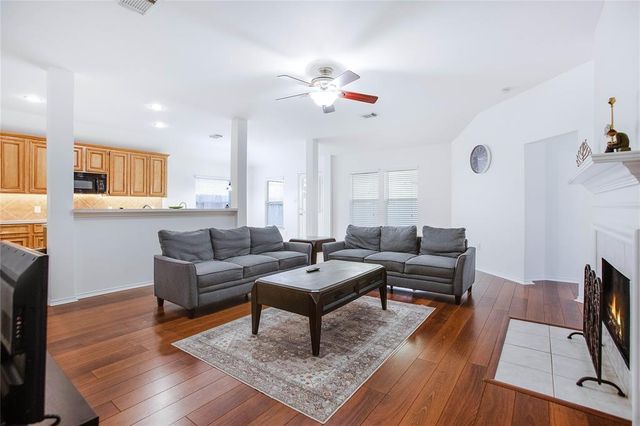3707 Cane Lake Drive, Richmond, TX 77406