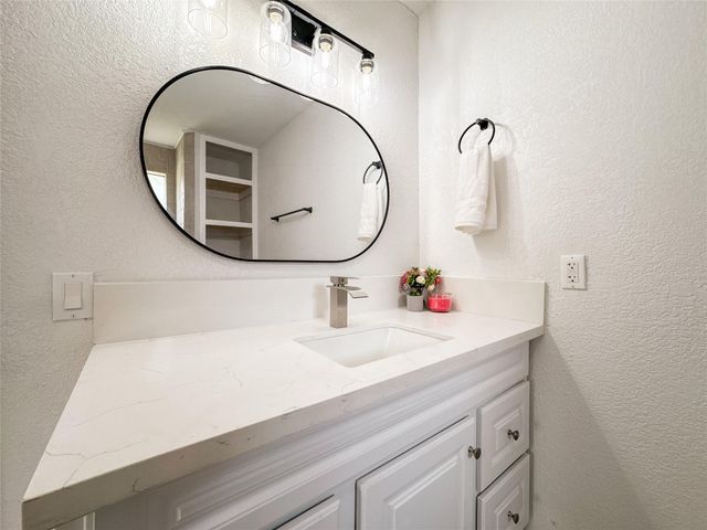 17958 County Road 426, Brazoria, TX 77422