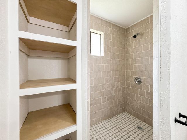 17958 County Road 426, Brazoria, TX 77422