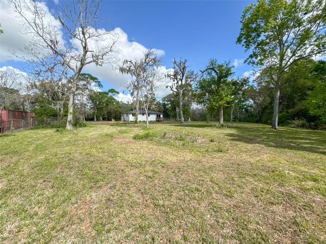 17958 County Road 426, Brazoria, TX 77422