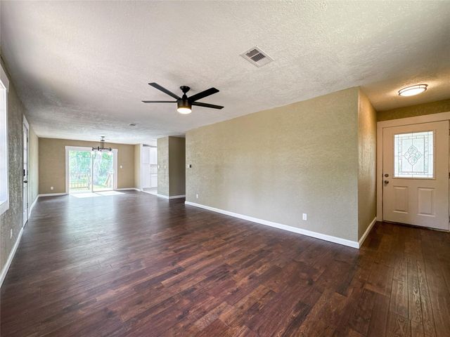 17958 County Road 426, Brazoria, TX 77422