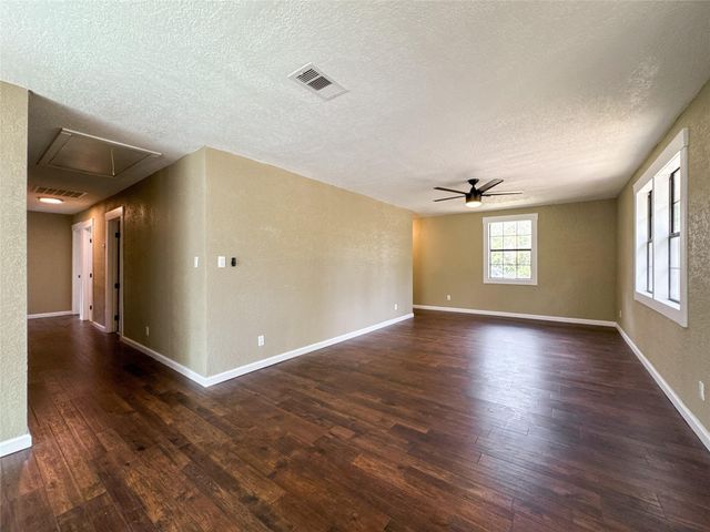 17958 County Road 426, Brazoria, TX 77422