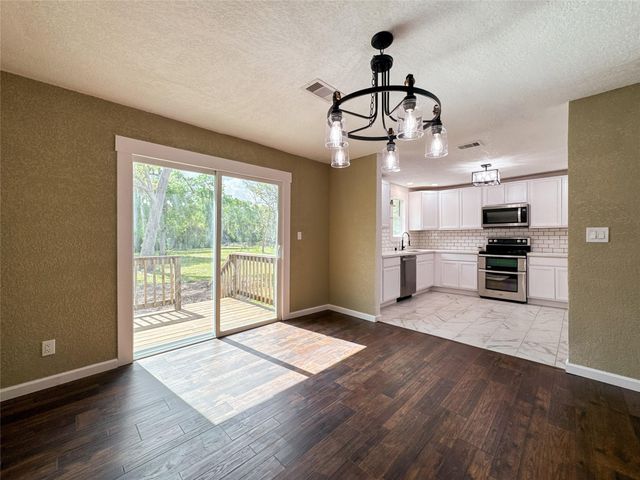 17958 County Road 426, Brazoria, TX 77422