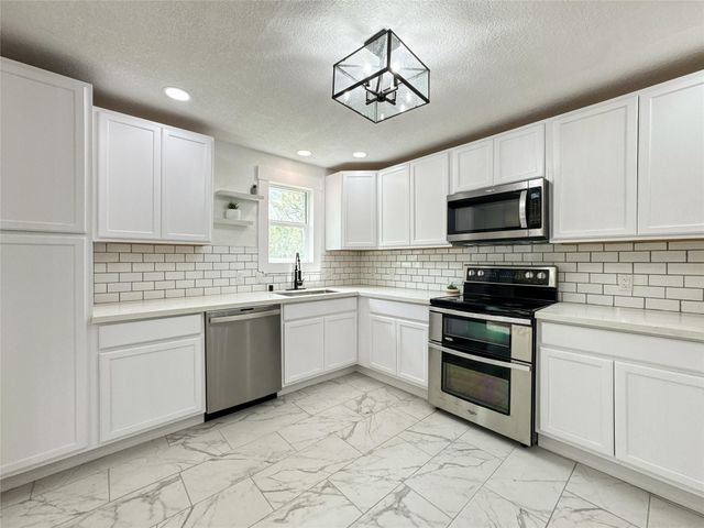 17958 County Road 426, Brazoria, TX 77422