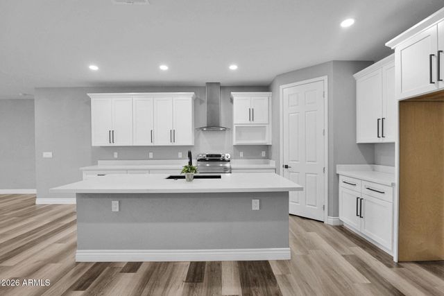 21028 N DENVER HILL Drive, Wittmann, AZ 85361