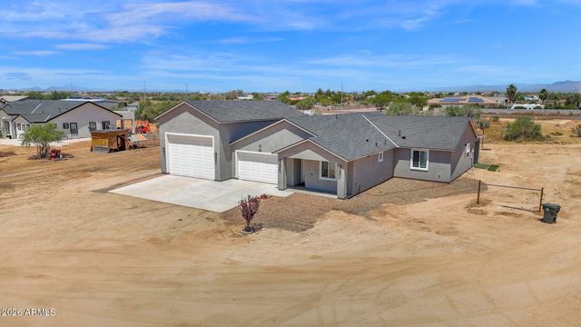 21028 N DENVER HILL Drive, Wittmann, AZ 85361