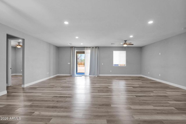 21028 N DENVER HILL Drive, Wittmann, AZ 85361