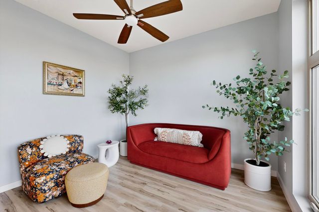 720 10th Avenue SE, Rio Rancho, NM 87124