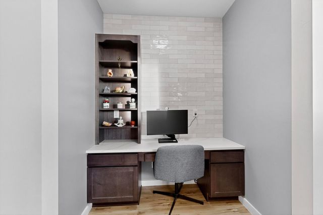 720 10th Avenue SE, Rio Rancho, NM 87124