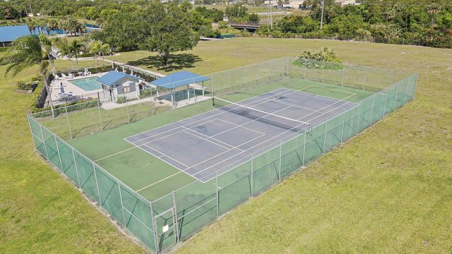 1637 NE Nautical Place 804, Jensen Beach, FL 34957