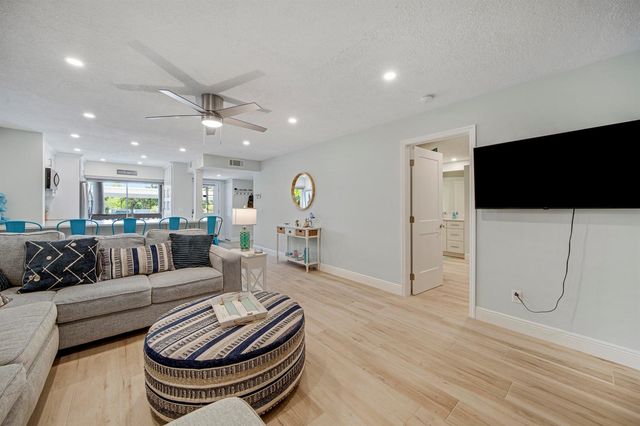 1637 NE Nautical Place 804, Jensen Beach, FL 34957