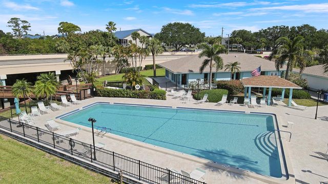 1637 NE Nautical Place 804, Jensen Beach, FL 34957