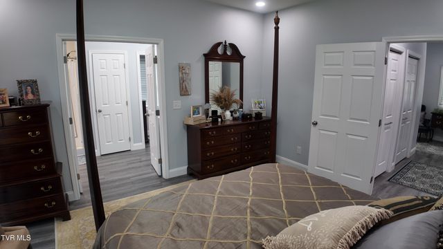 210 Lake View Estates Drive, Bristol, TN 37620