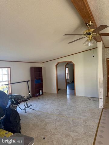 102 FRONT ST, Centre Hall, PA 16828